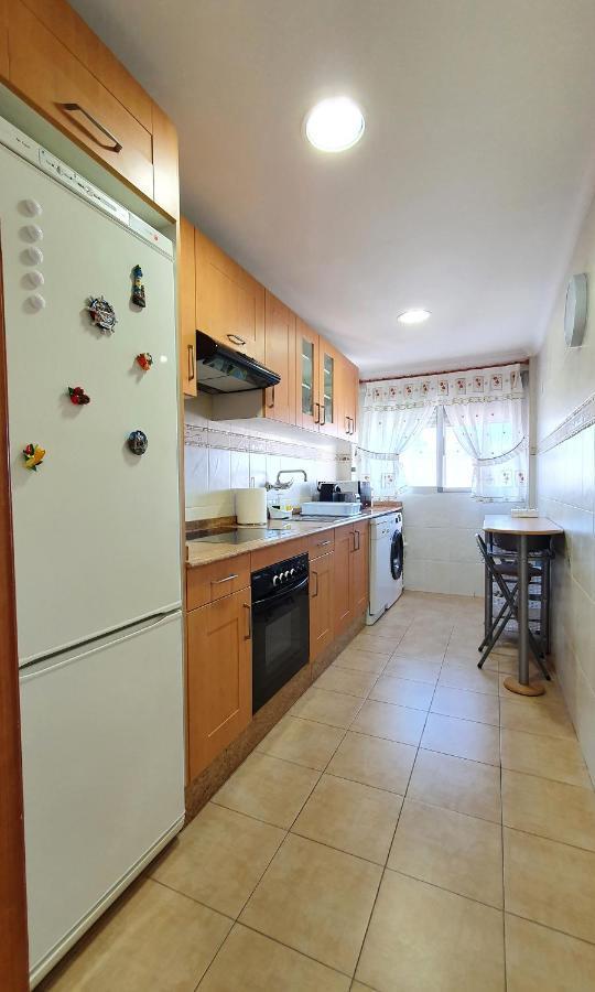 Piso Familiar Con Amplia Terraza 300M De La Playa Apartment กูลเญรา ภายนอก รูปภาพ