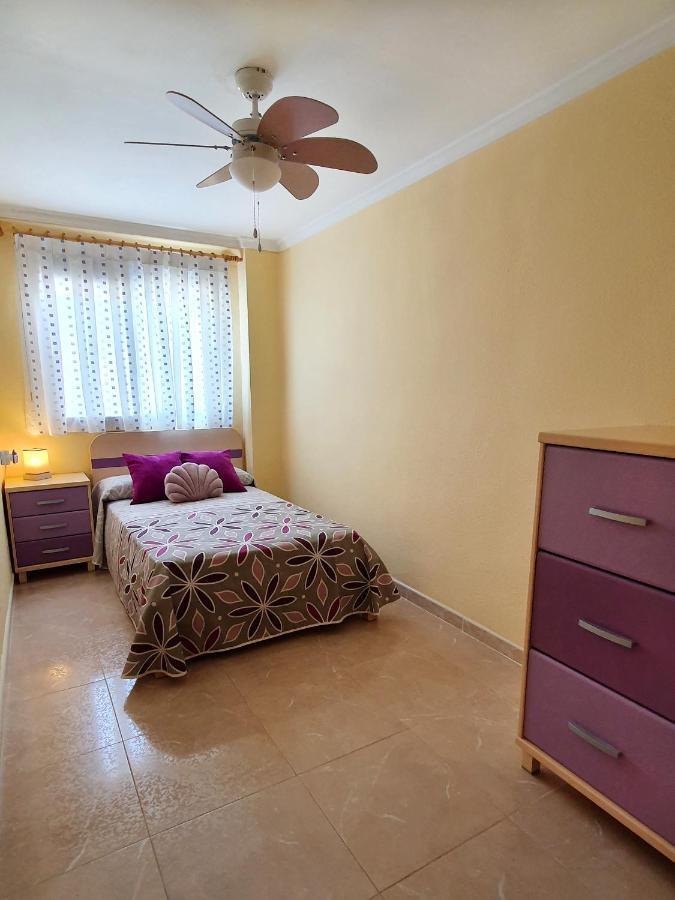 Piso Familiar Con Amplia Terraza 300M De La Playa Apartment กูลเญรา ภายนอก รูปภาพ