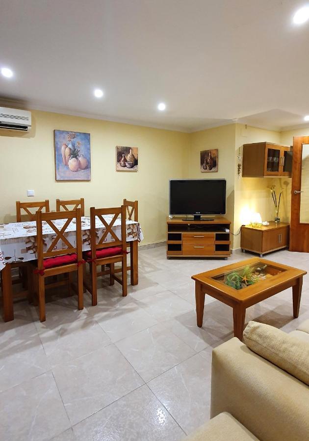 Piso Familiar Con Amplia Terraza 300M De La Playa Apartment กูลเญรา ภายนอก รูปภาพ