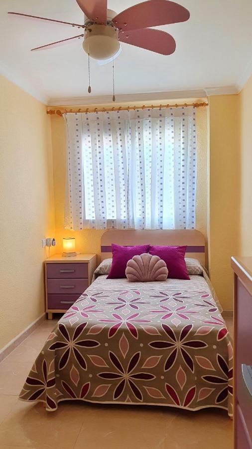 Piso Familiar Con Amplia Terraza 300M De La Playa Apartment กูลเญรา ภายนอก รูปภาพ
